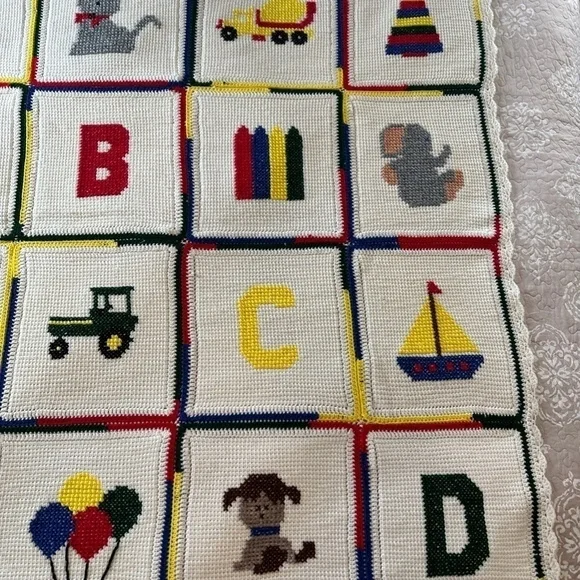 HANDMADE Crochet Knit AFGHAN Couch Lap Quilt THROW BLANKET Quilted Squares Kids